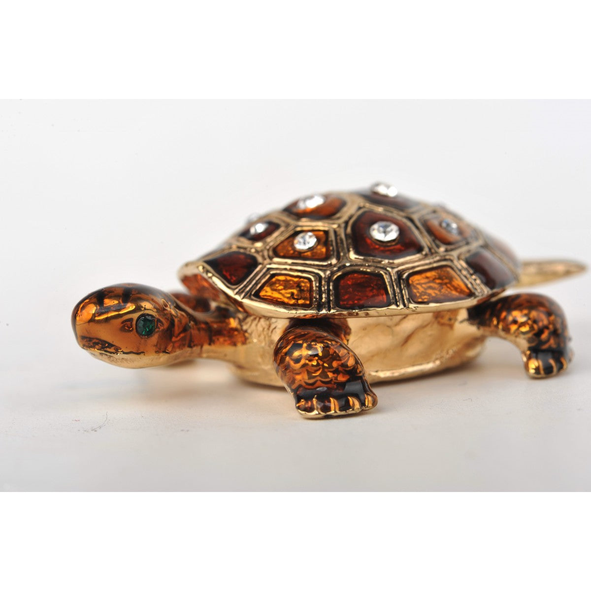Amber turtle by Keren Kopal